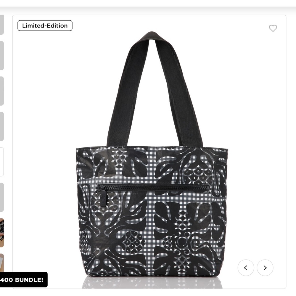 Limited Edition ALOHA Collection Black Sand Beach by Manuhealiʻi. Small Tote - Picture 2 of 6